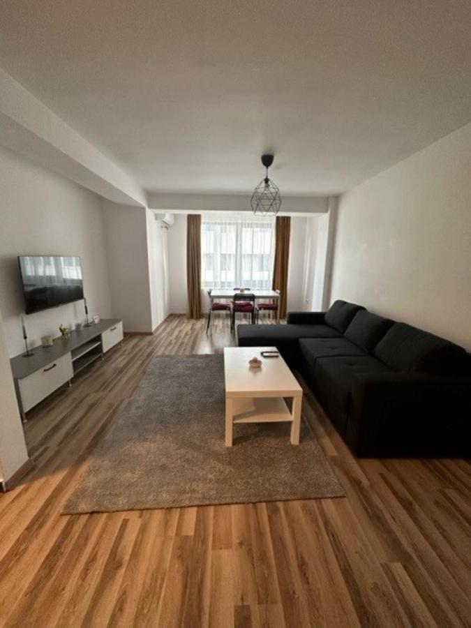 Escape Lounge Apartment Craiova Exterior photo